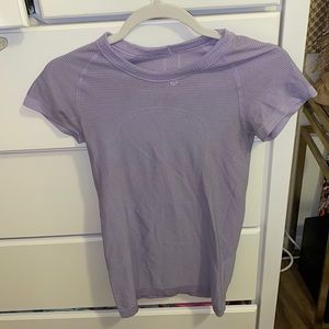 Lululemon top